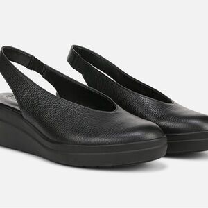 Naturalizer Sutton Black Leather Slingback Wedges Size  7